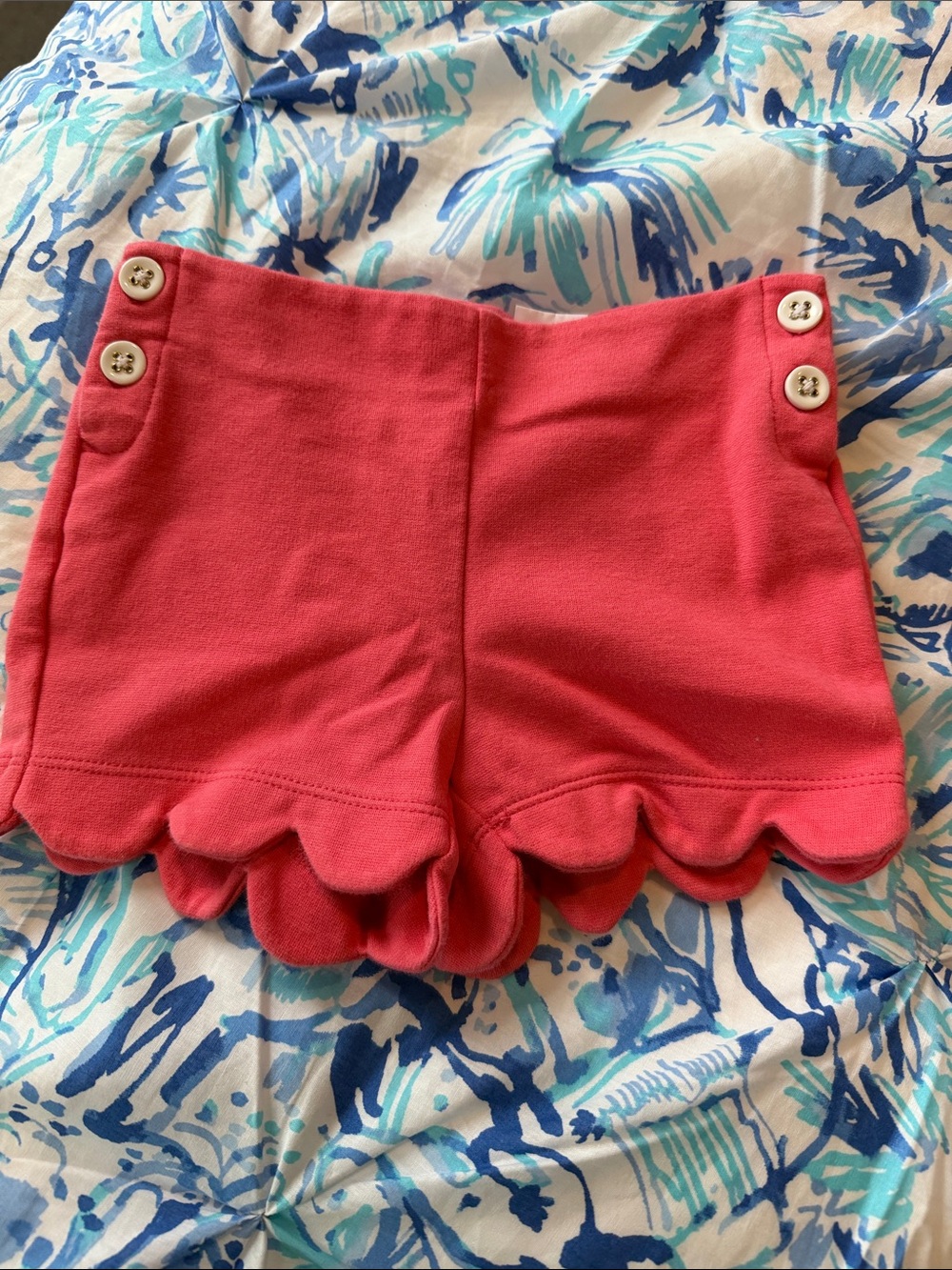 Janie and Jack Coral Scalloped Knit Shorts with Button Trim